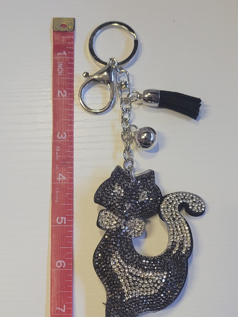 Sparkling Raven Shaded Cat Rhinestone Keychain - Unbranded